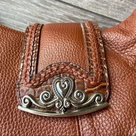 MC Old Town Leather Hobo Bag - Picture 3 of 16